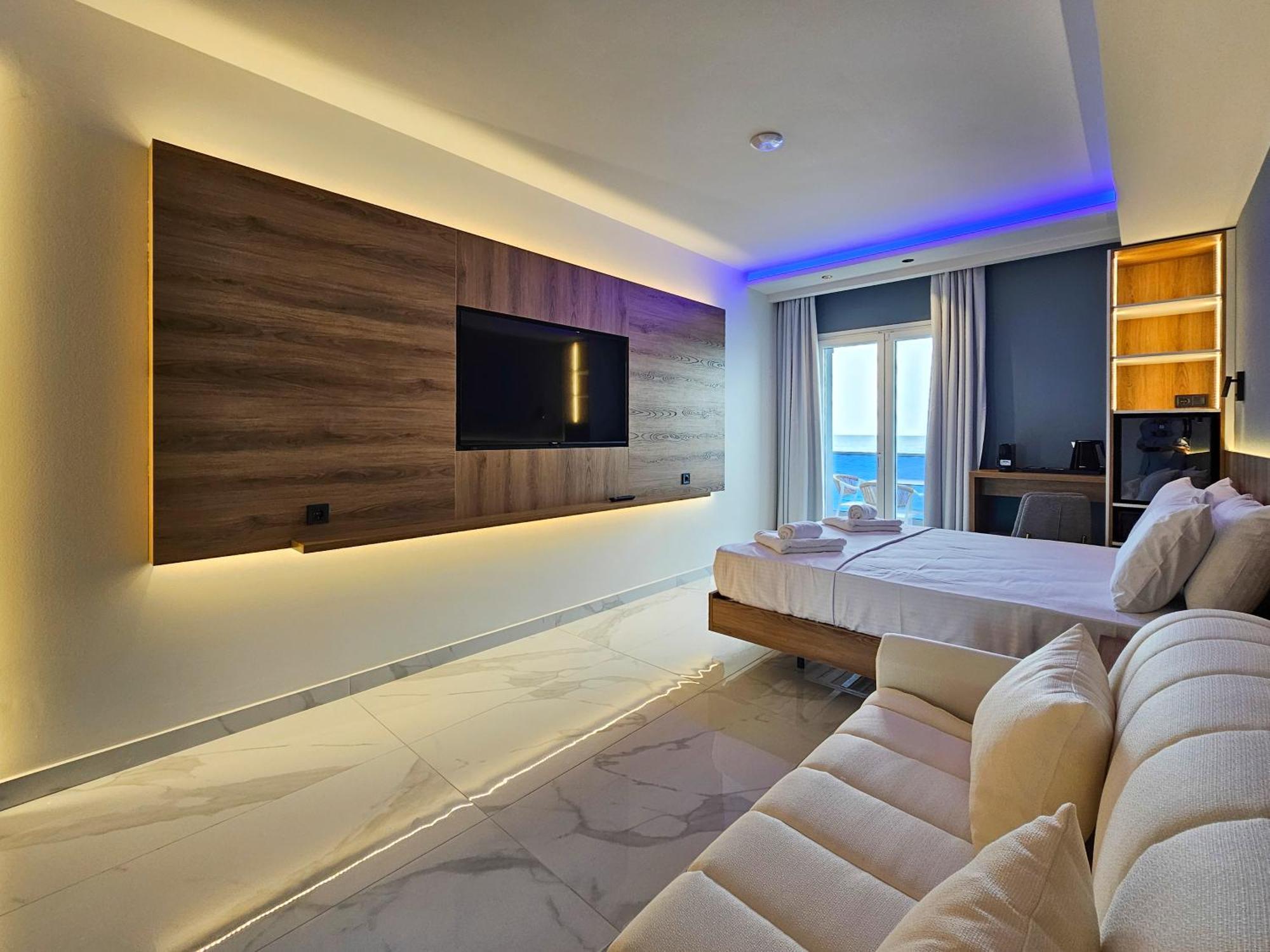 Akteon Girni Hotell Paralía Exteriör bild