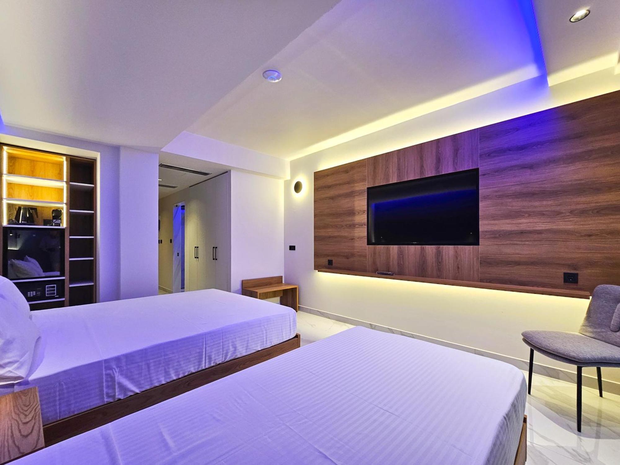 Akteon Girni Hotell Paralía Exteriör bild