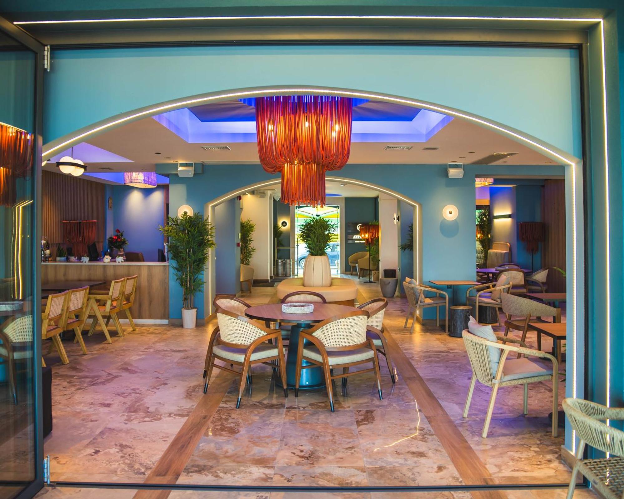 Akteon Girni Hotell Paralía Exteriör bild