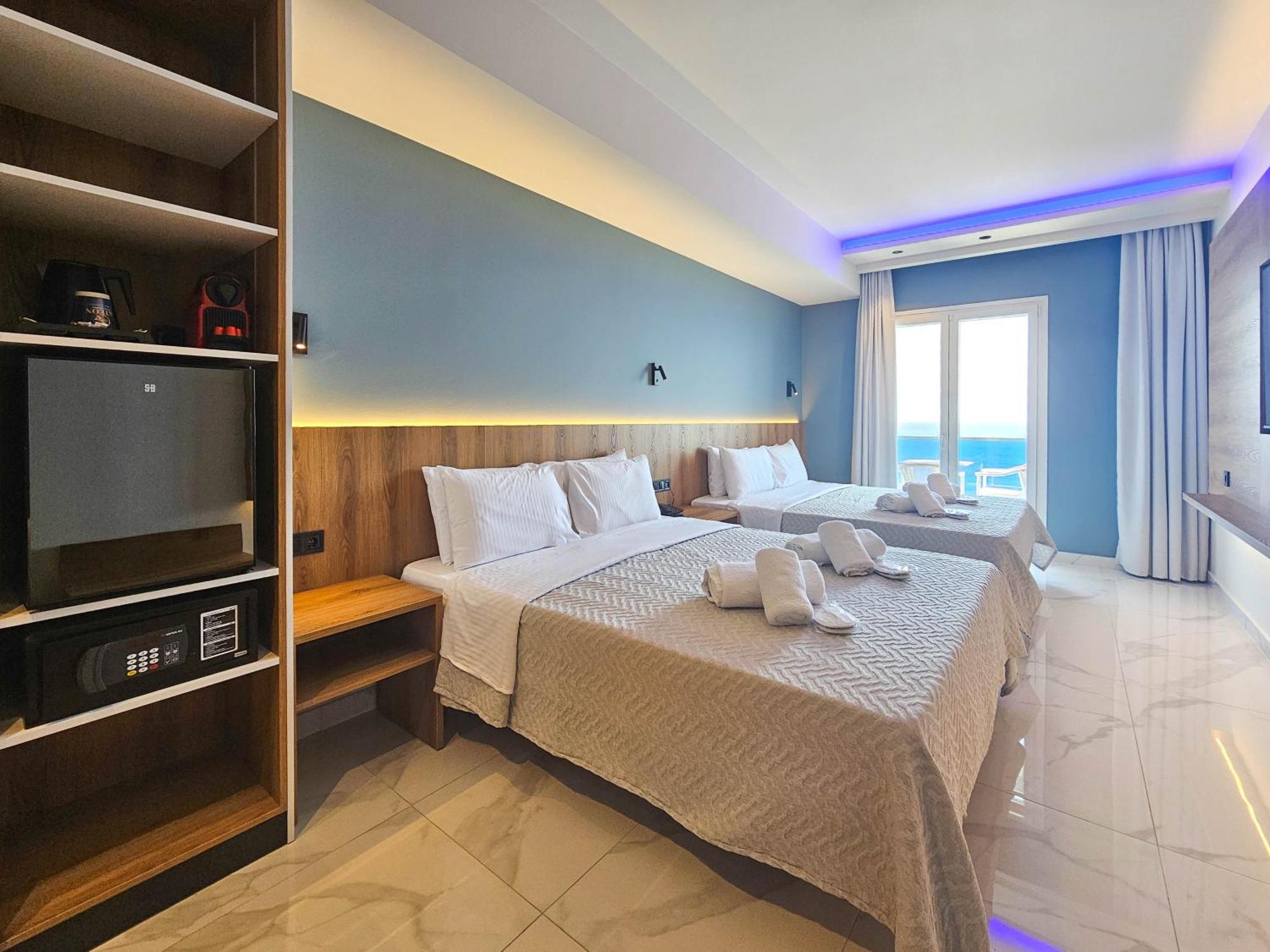 Akteon Girni Hotell Paralía Exteriör bild