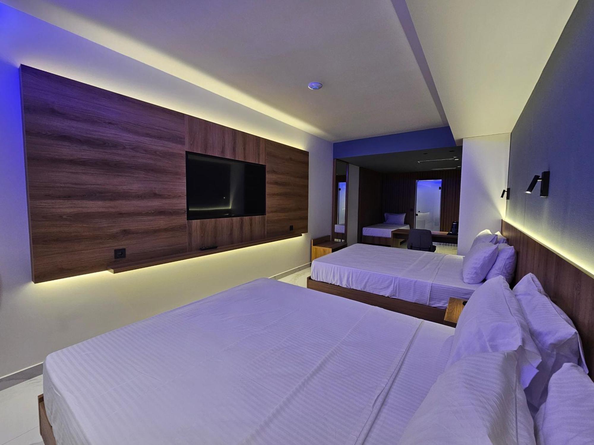 Akteon Girni Hotell Paralía Exteriör bild